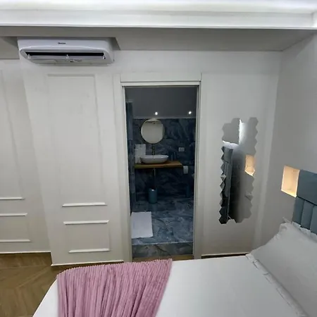 Holiday home Centro Storico M&g Naples