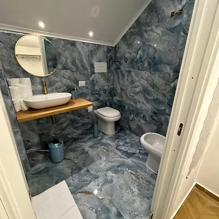 Centro Storico M&g * Naples